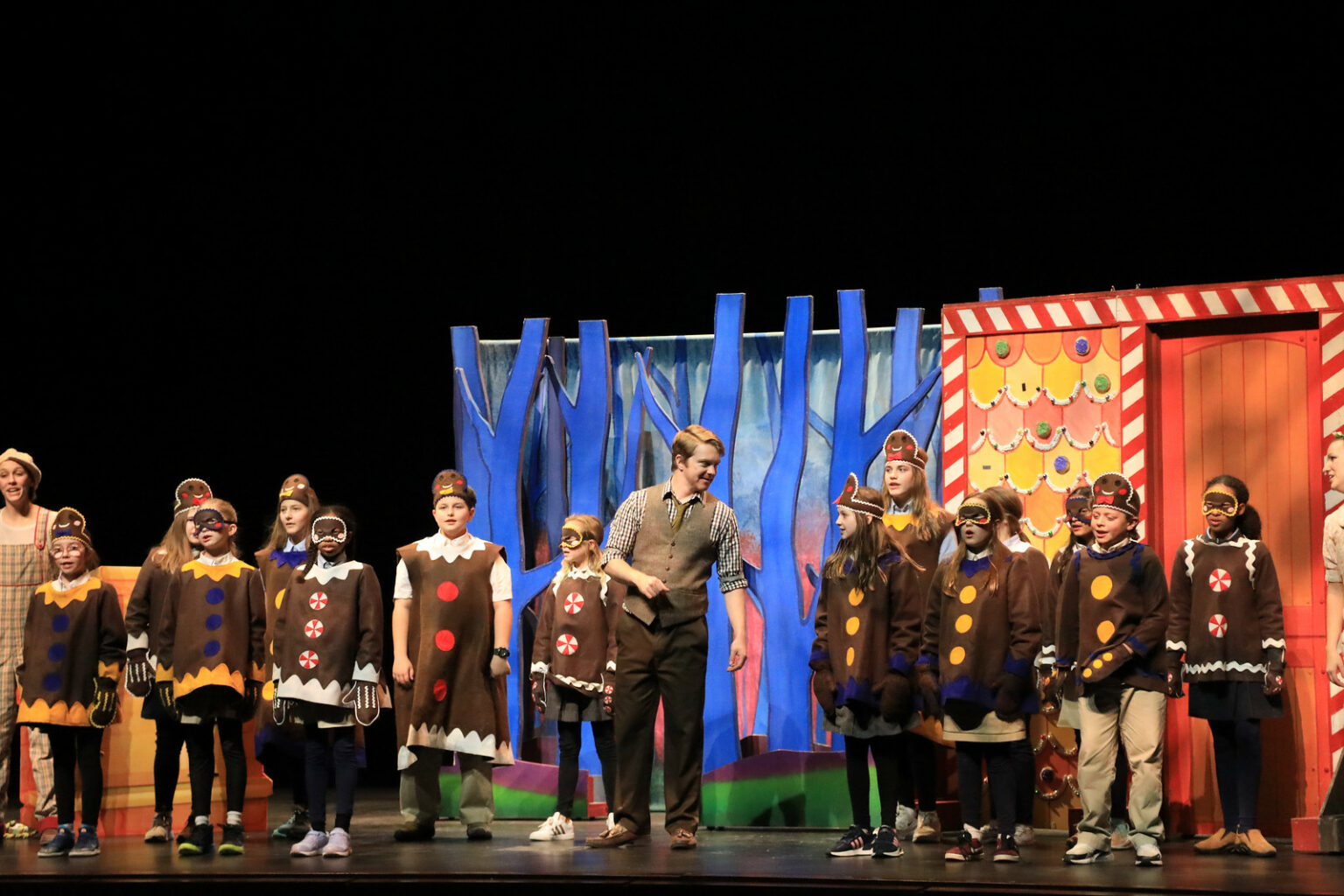 Grade 5 Students Perform Alongside Atlanta Opera in Hansel and Gretel - Hansel And Gretel After Ever After Cast Voice